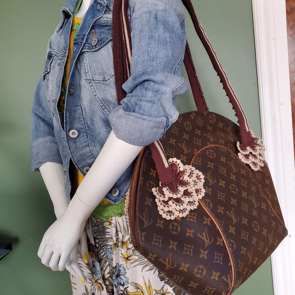 Louis vuitton monogram ellipse GM shoulder